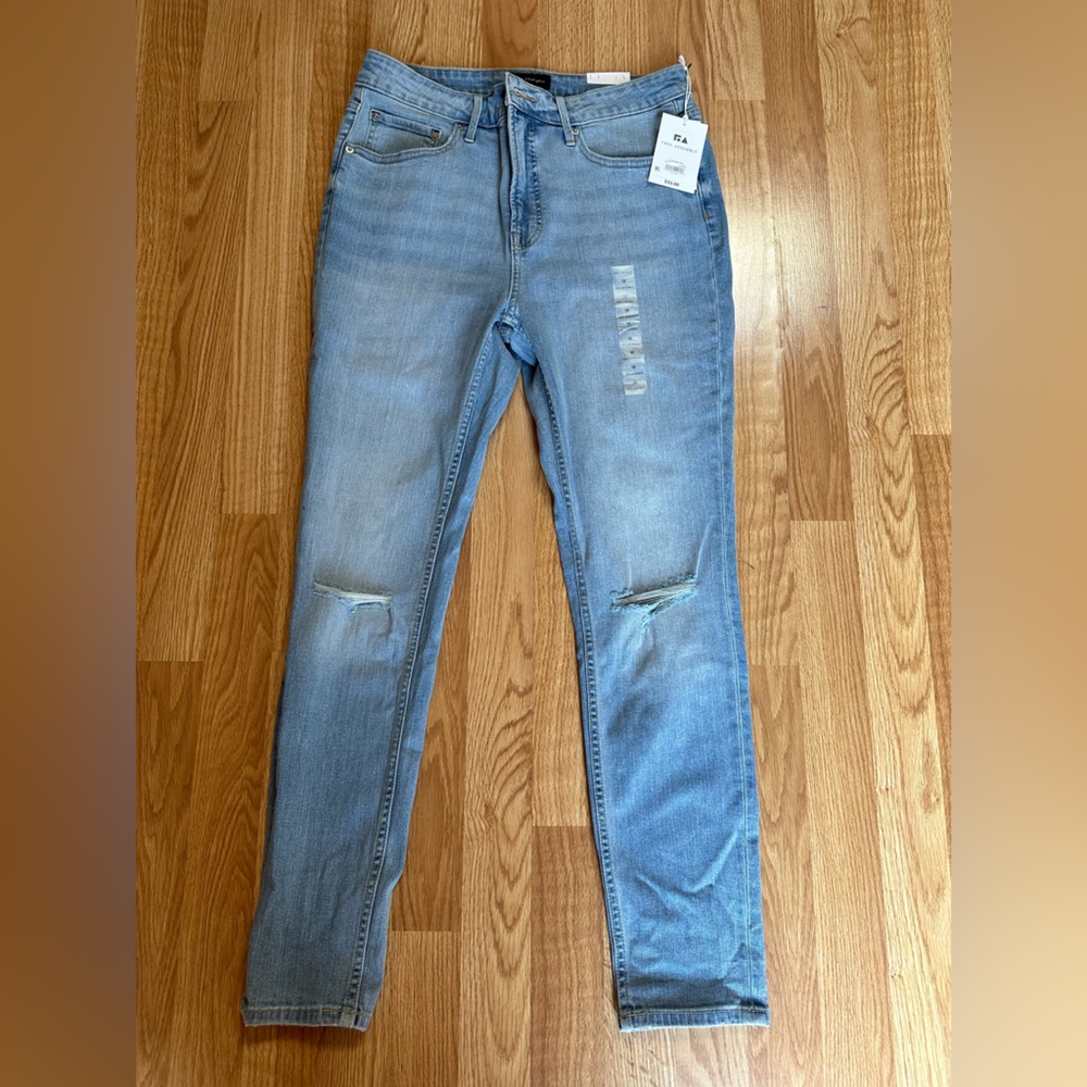 Free Assembly high rise skinny jeans size 12